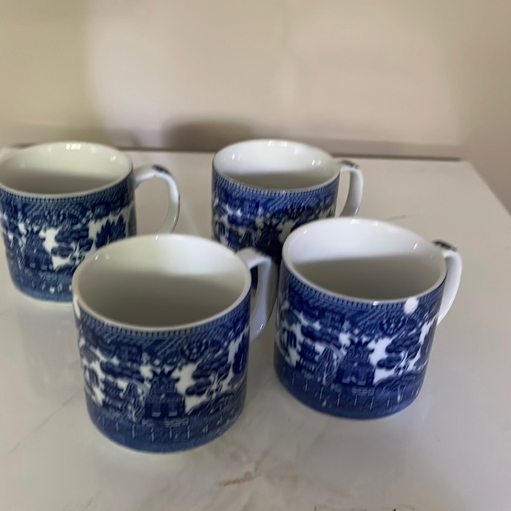 Blue willow mugs